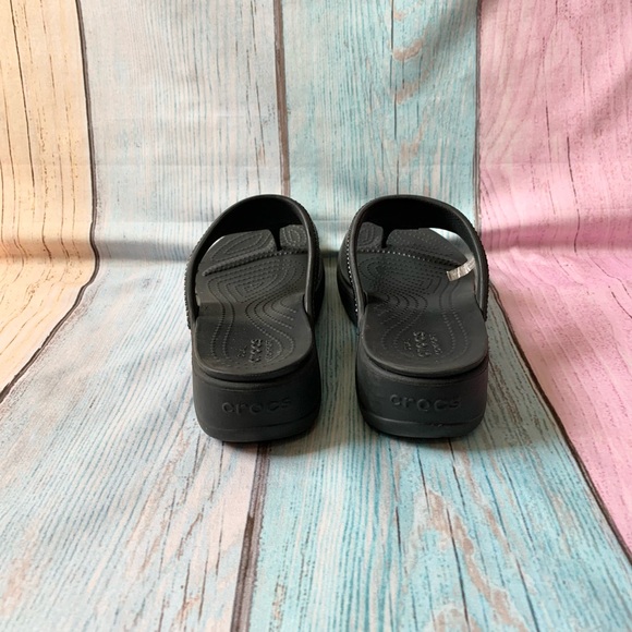 Black and Gray crocs platform Flip Flop Sandals - Picture 5 of 10